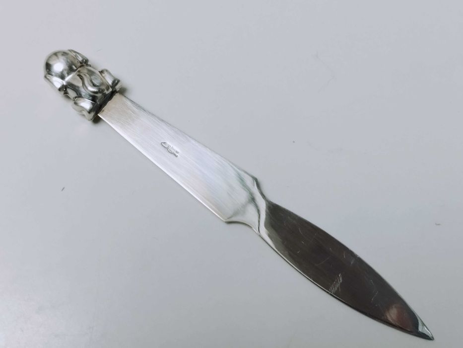 Vechi coup papier argint 925, Deschizător scrisori cu figurina catel