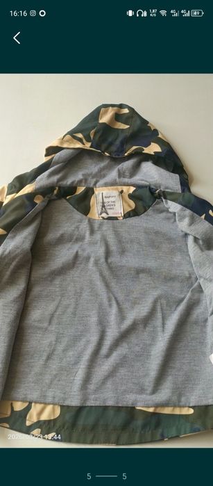 Продам детскую ветровку