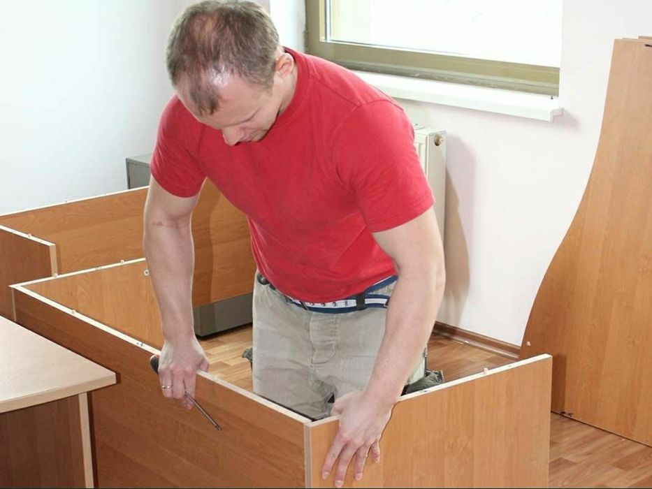 Mebelchi usta xizmatlari mebellarni yechamiz yig‘amiz va ta‘mirlaymiz