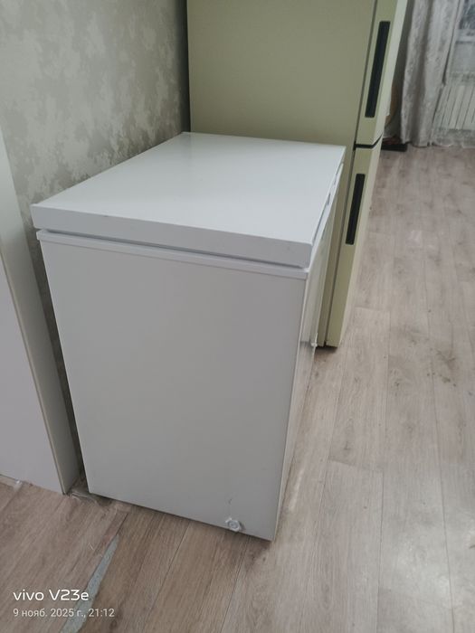 Продам морозильную камеру