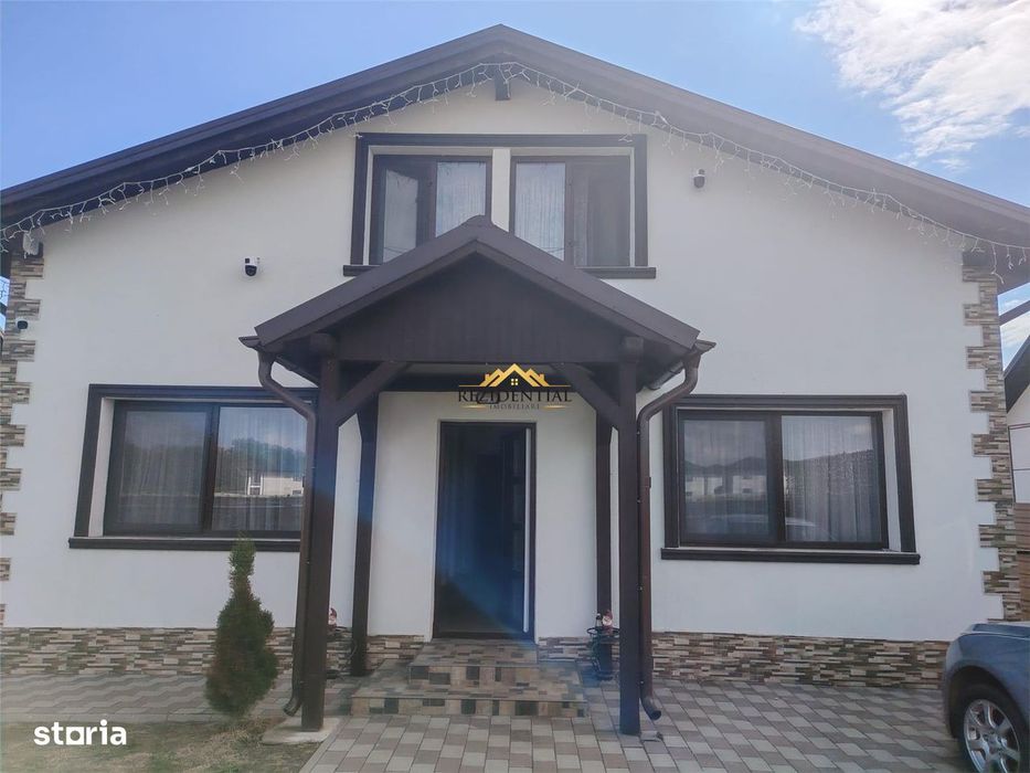 Casa Cu Mansarda - Scheia