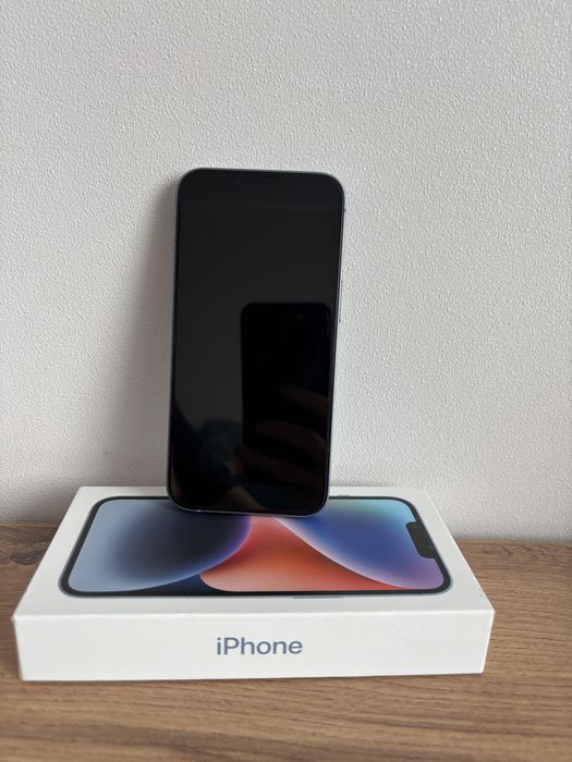 Iphone 14 голубой