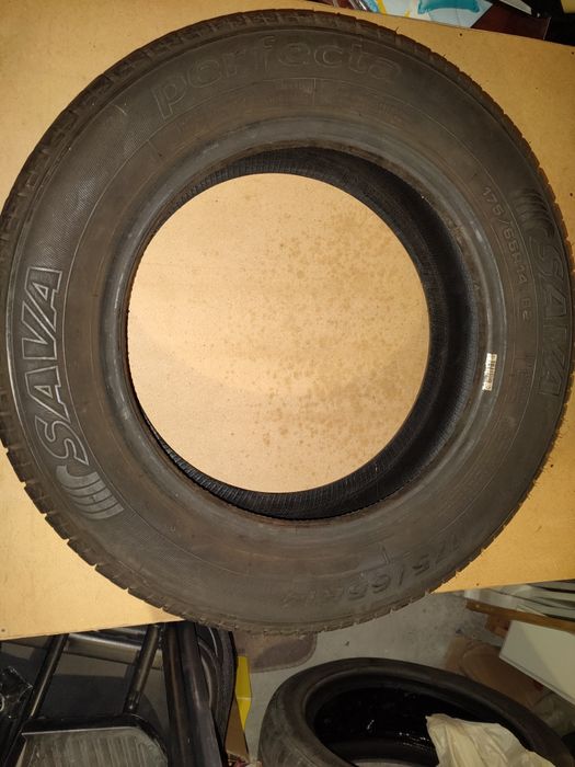 3 ед. гуми. Сава Sava  175/65/14" , Пирели ,Pirelli 225/50/17", Дебика