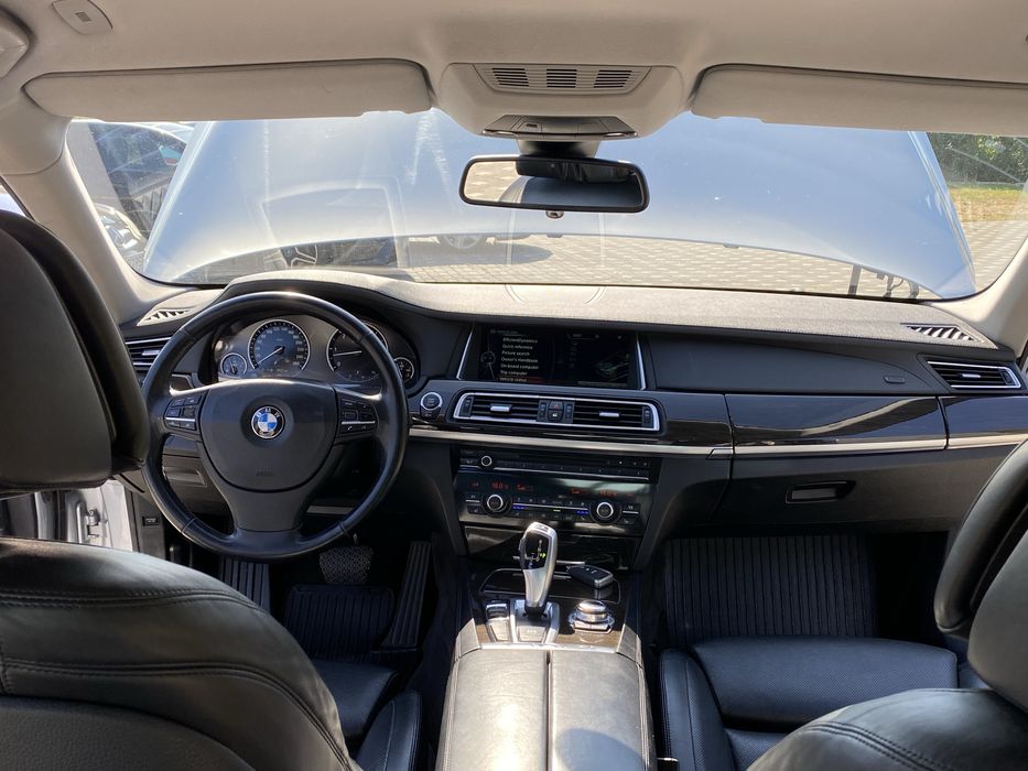 BMW Seria 7 2013 — imagine 5