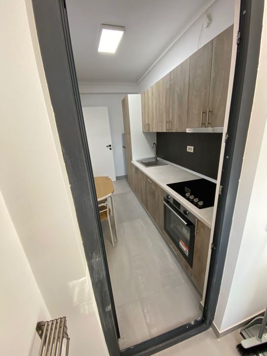 Proprietar – Mutare Imediată! Garsonieră Premium Cavar Residence 2026, Etaj 3 din 6, Bucătărie Închisă + Loc de parcare