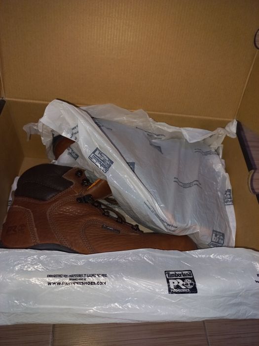 Продам ботинки Timberland