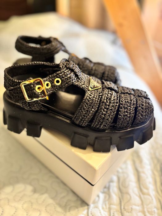 Prada Monolith Crochet Cage Sandals / Сандали 38 номер