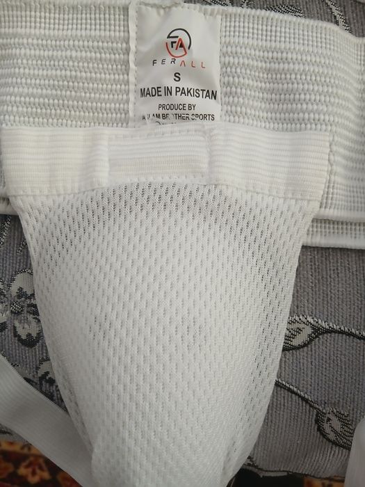 Продам шлем,защита(ракушка)