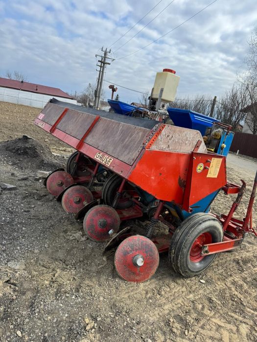 Masina plantat cartofi Gruse 4 randuri
