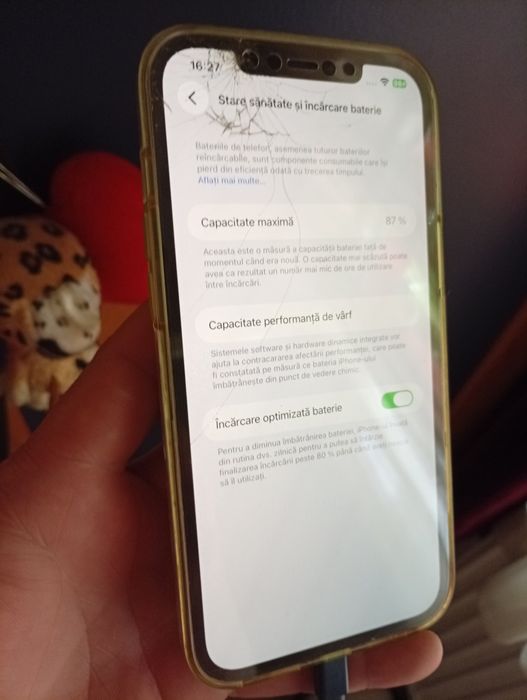 Huse iPhone 12 pro max.  Second-hand