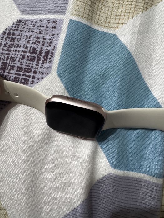 Продается apple watch 10 series 42мм