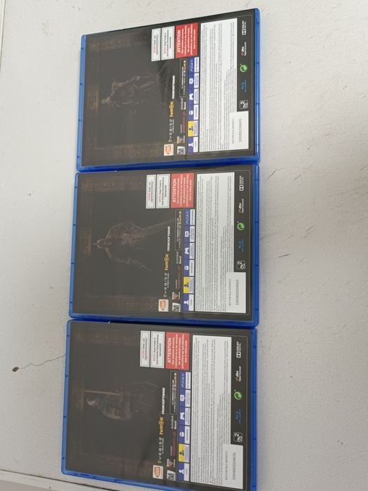 Продаётся Трилогия Dark souls