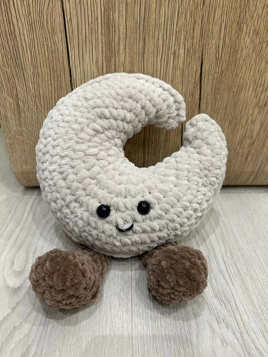 Плетена плюшена играчка - луна (Jellycat)