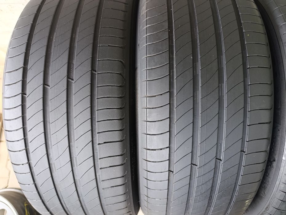 Anvelope de vara 255 45 20 Michelin dot 2022