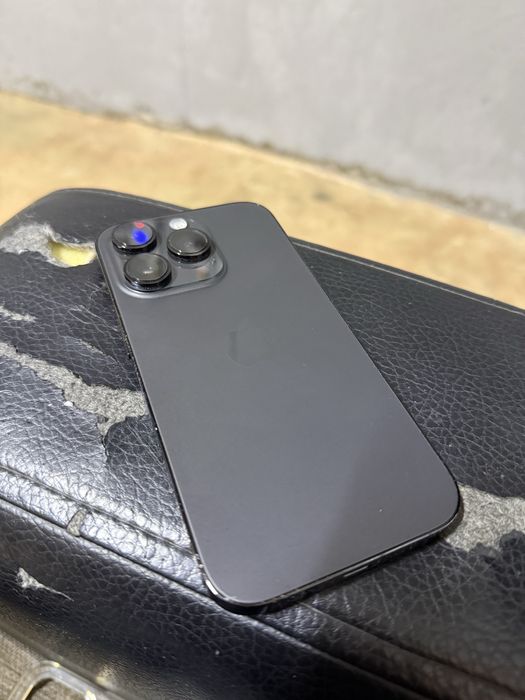 Продам Iphone 14 pro 256gb