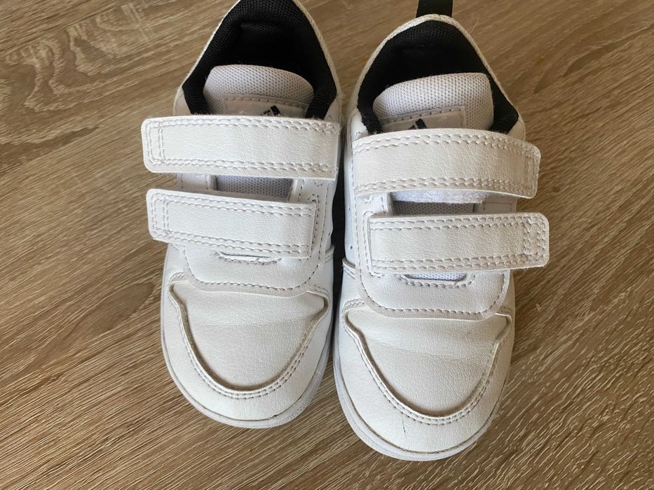 Adidas copii mărimea 23