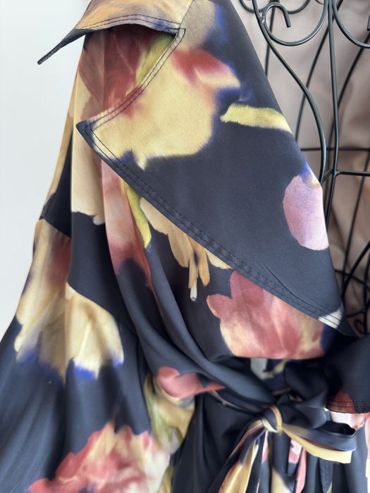 Тренчкот Zara, различни видове