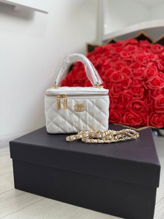 Премиум дамски чанти.