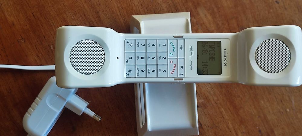 Безжичен рекламен телефон - бижу SWISSVOICE