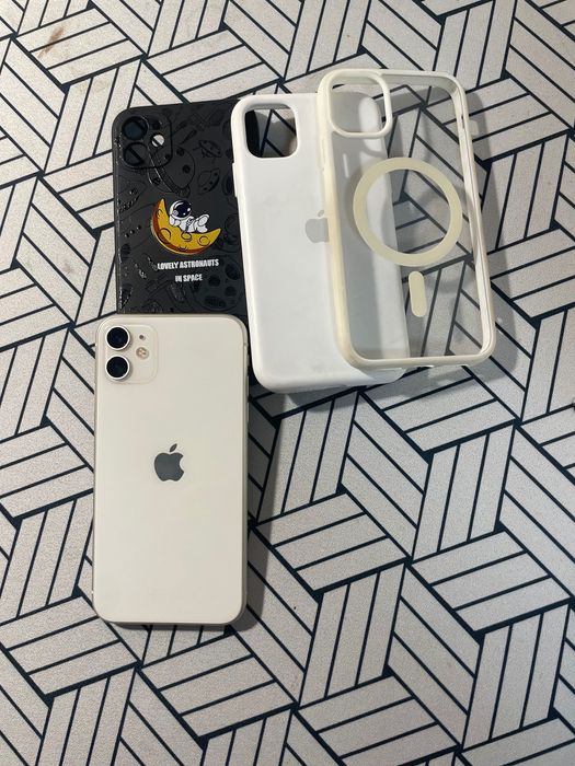 Продам iPhone 11 64 GB