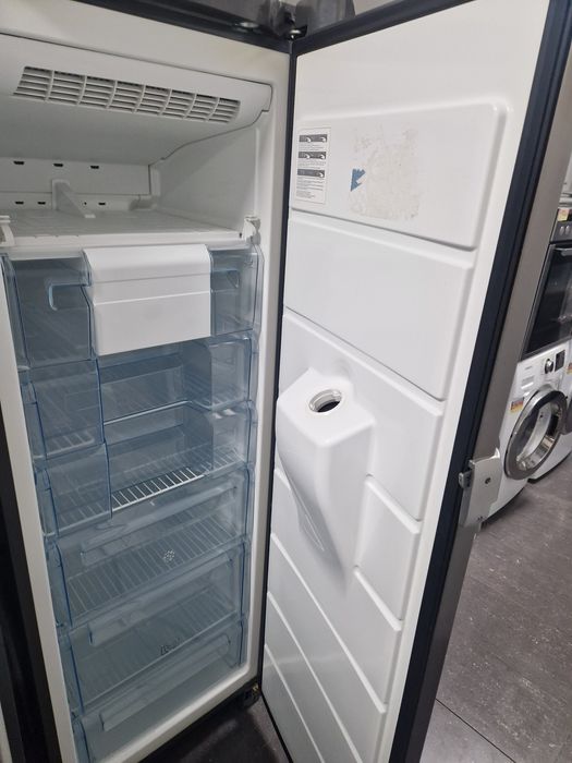 Хладилник и фризер Electrolux A++ No frost