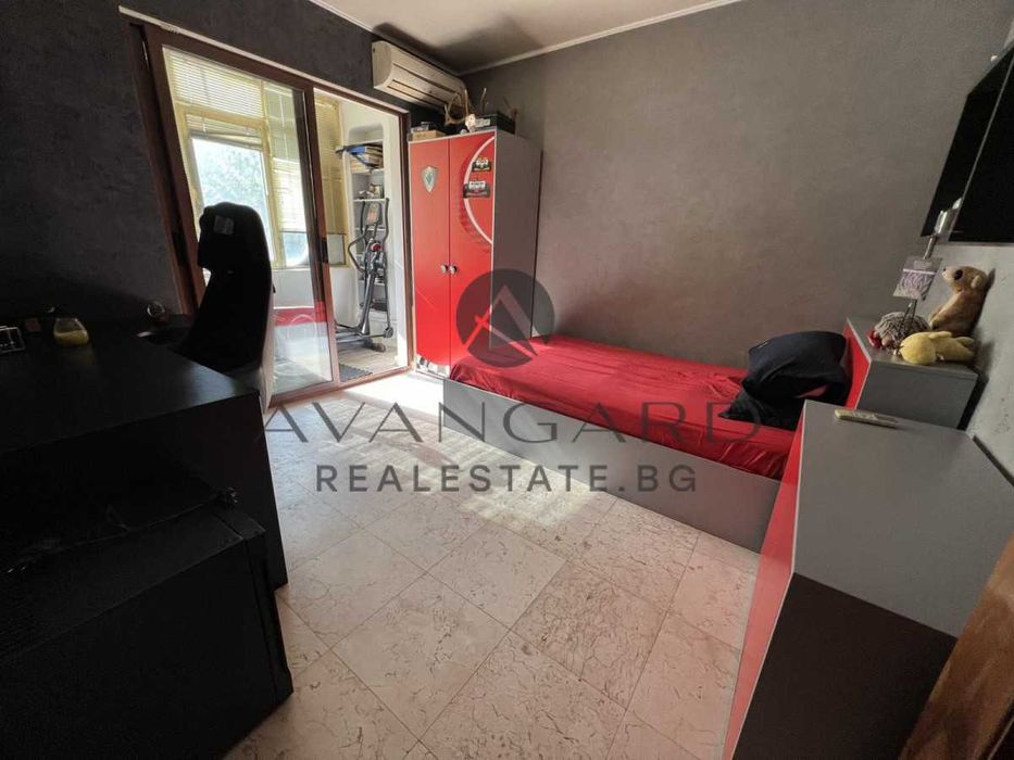 оф.21656 Тристаен Обзаведен Каменица 1