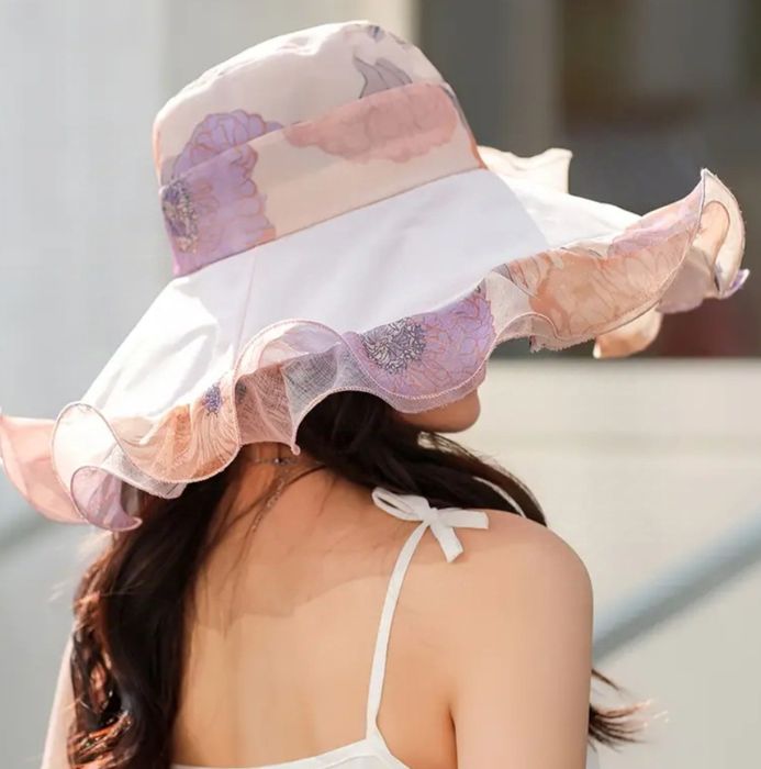 Pălărie nouă model deosebit