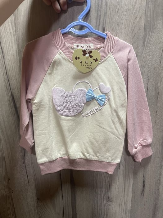 Одеждв на девочку