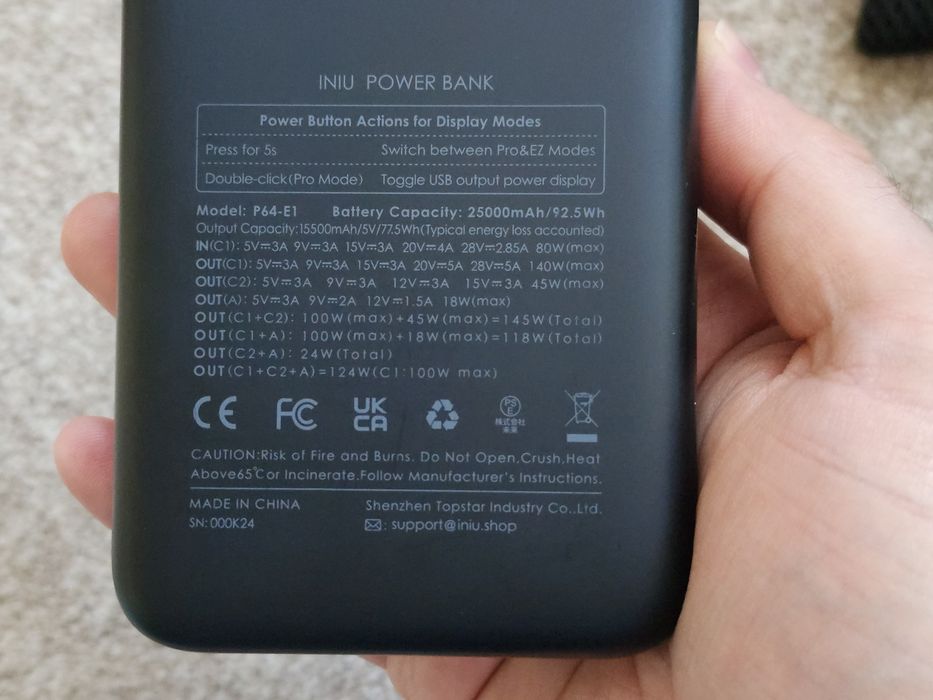 25,000mAh, 140W преносима батерия power bank