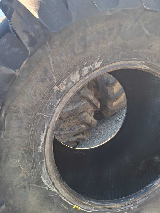 Anvelopa 800/65r32 30.5r32 Michelin second hand pt combina