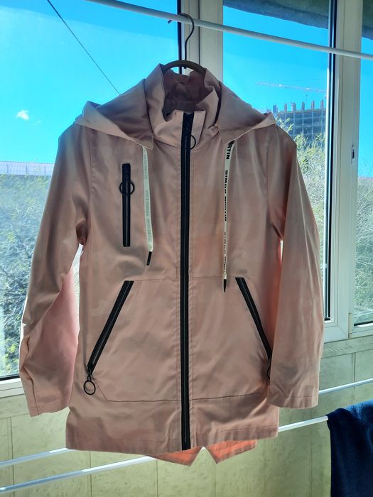 Ветровка на девочку