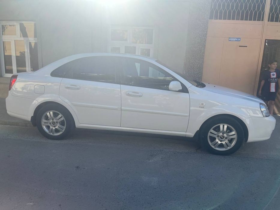 Chevrolet Lacetti 2011