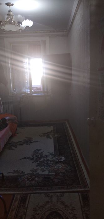 Шахар марказидан квартира сотилади