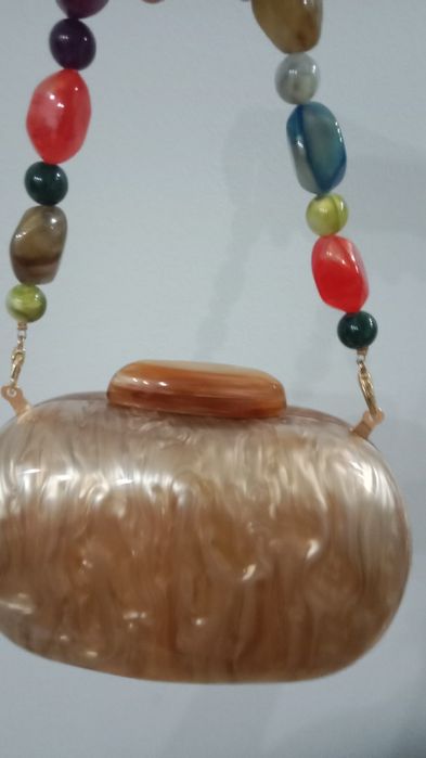 Сумка клатч новая акриловая