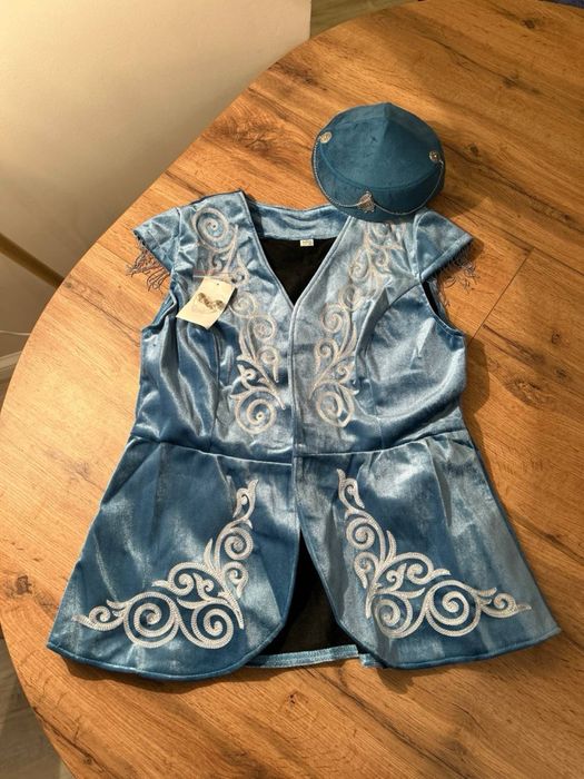 Национальные жилетки девочкам