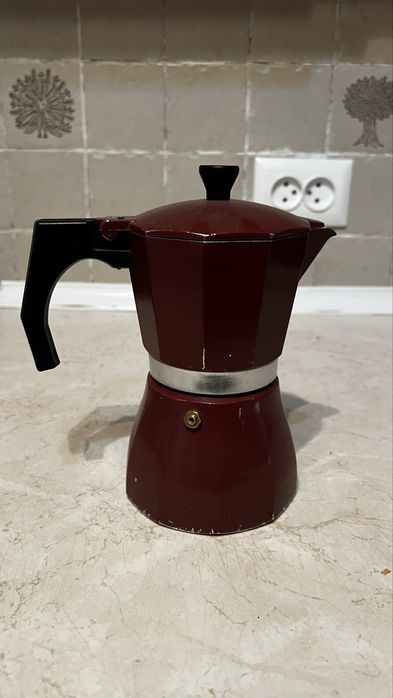 Гейзерная кофеварка