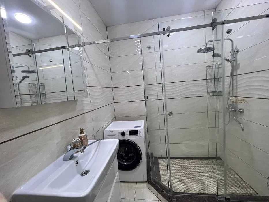 *Parisien Piramit Tower,Мукими мост,2ком квартира евро 55м2 под сдачу