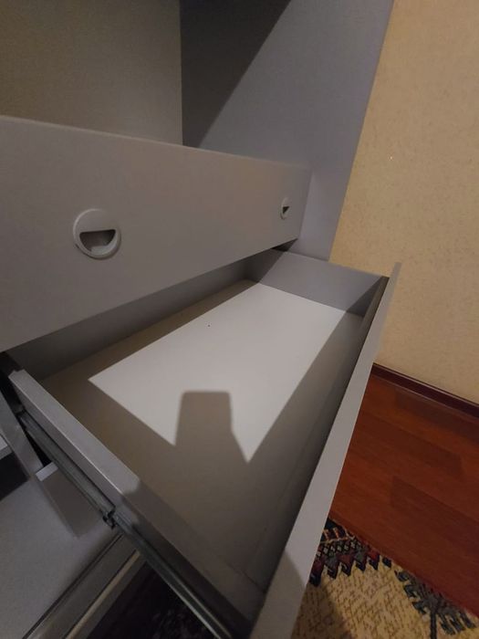 Продается   Шкаф