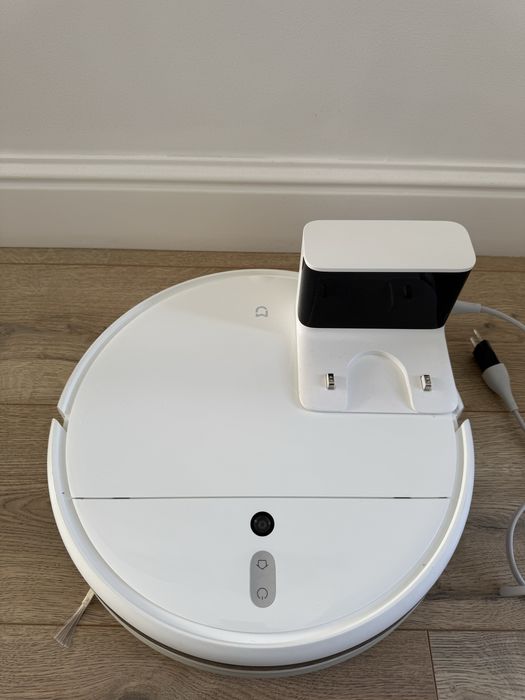 Робот-пылесос Xiaomi Mi Robot Vacuum-Mop 1C белый