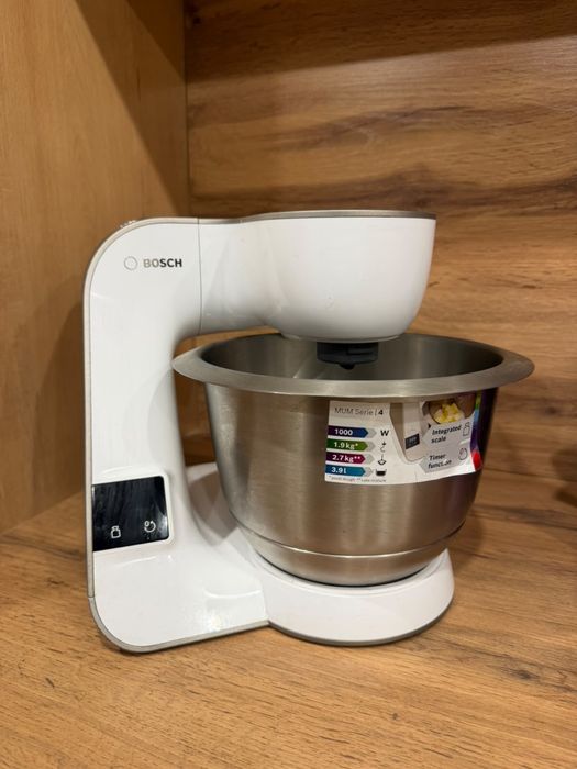 Продается кухонный комбайн Bosch