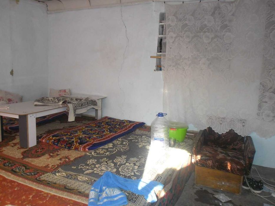 Продам 4-комнатный дом с участком 4 сотки в Нахаловке!