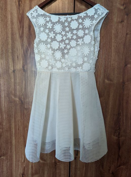 Рокля подходяща за моминско, втора булчинска