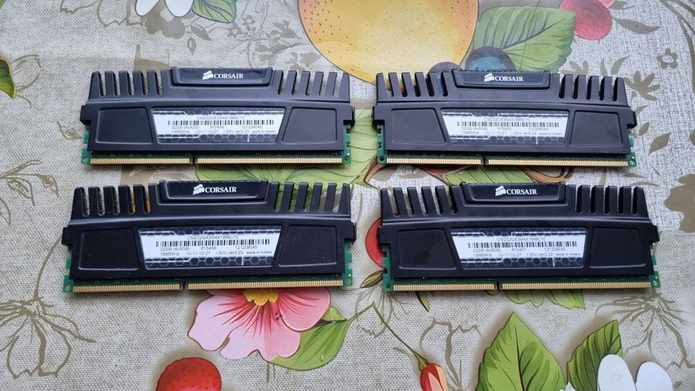 Kit ram corsair ddr3 32gb (4x8gb) 1866mhz