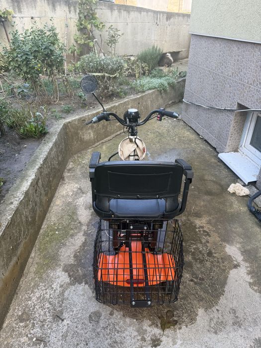 Електрическа количка