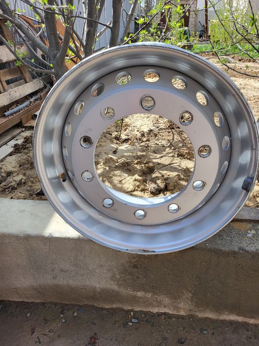 Грузовые  диски.