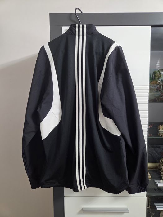 Jacheta Adidas barbati marimea M