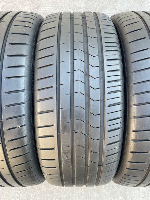 Set anvelope vara 215 45 18 vredestein