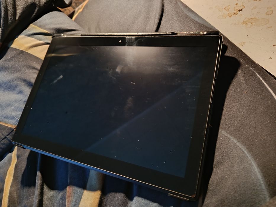 Планшет Lenovo tab4  10