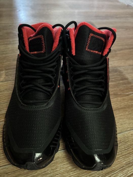 Продаются ботинки Reebok