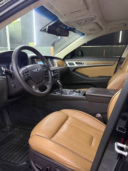 Genesis G 80 Full